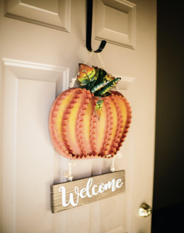 Fall Decor Ideas: Wooden Signage