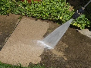 how to pressure wash a side walk